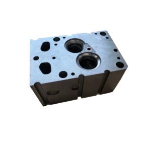 sinotruk spare parts Cylinder Head 61560040040  61560040058